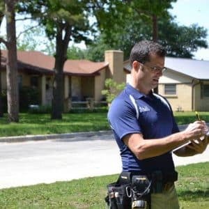 Reasons to become an insurance adjuster